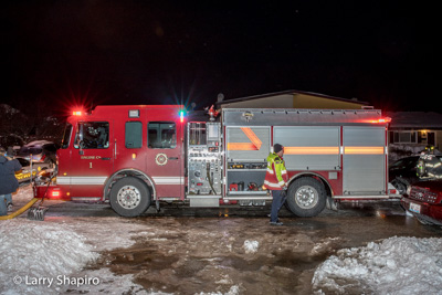 North Maine FPD IL townhouse fire 2-11-18 at 9023 Terrace Place Larry Shapiro photographer shapirophotography.net #larryshapiro fire hydrant buried in snow fire trucks