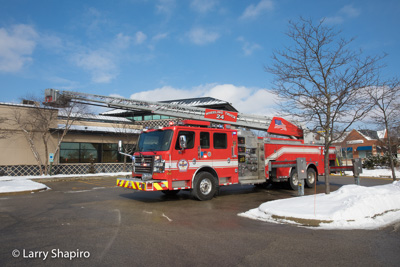 Wheeling Fire Department IL small fire at Benihana of Tokoyo